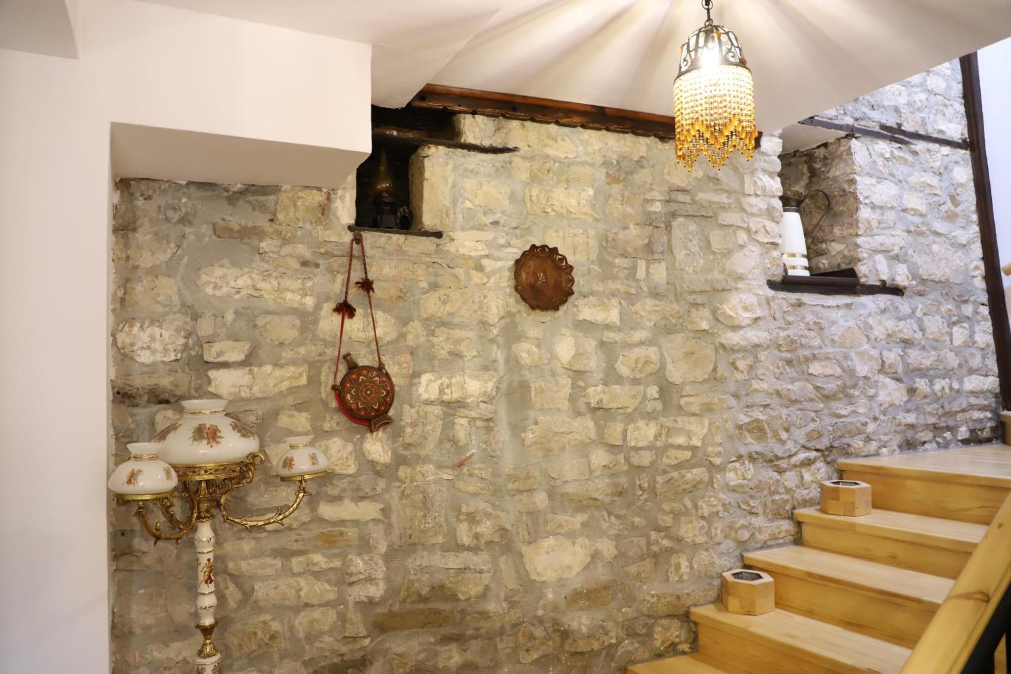 Vila Art Berat Castle エクステリア 写真